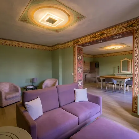 Poppi Suites Διαμέρισμα *
